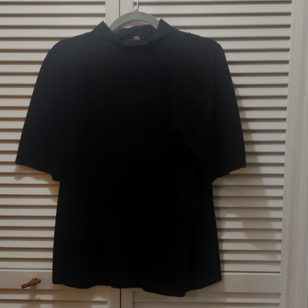 Women's short sleeve mock neck top very cute heart of Haute, size 1X